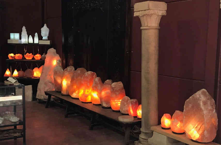 Lámparas de sal en Permanente Exposición